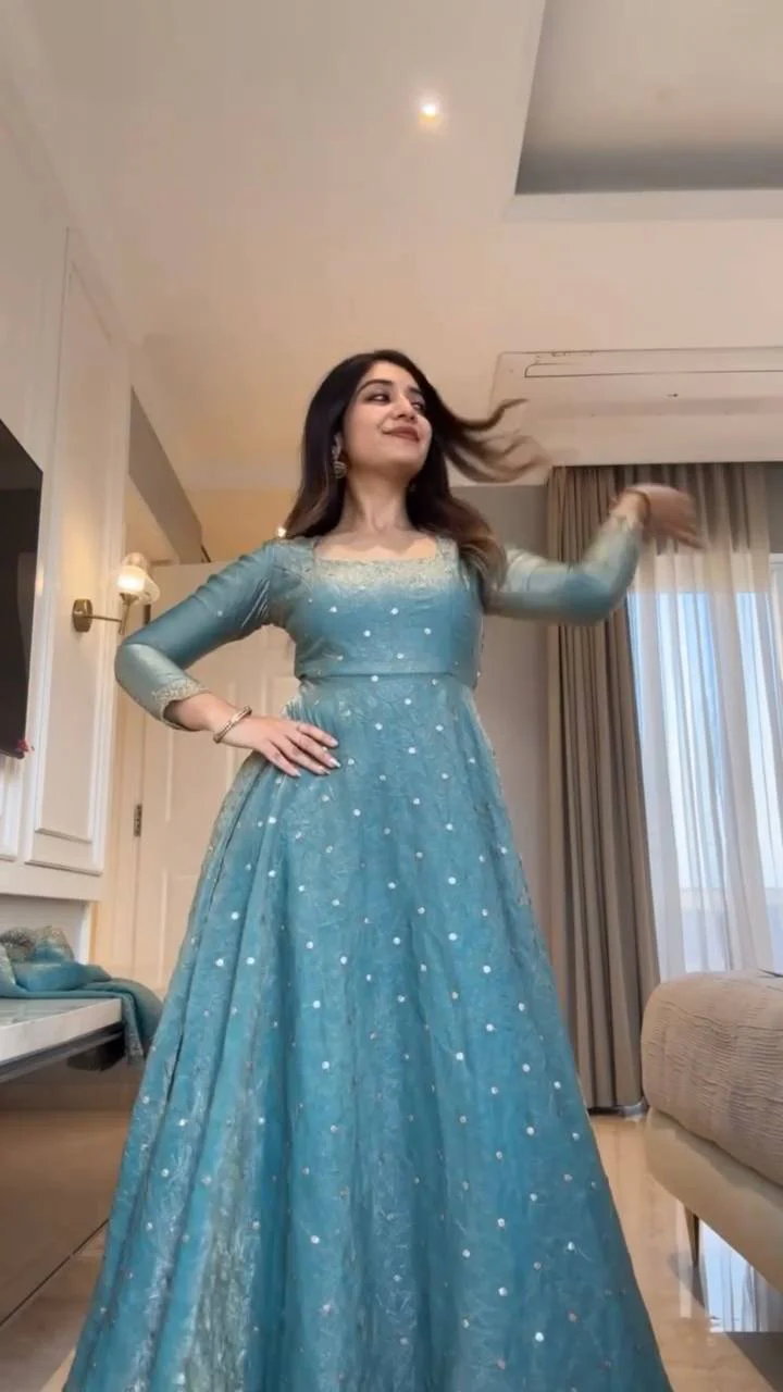 Alisha-RT Fendy silk Anarkali Pazzo set - Image 3
