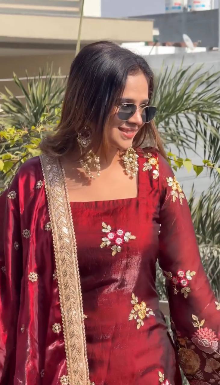 Kaveri-NSR  In Pure Heavy Organza poly silk Plazzo set - Image 5