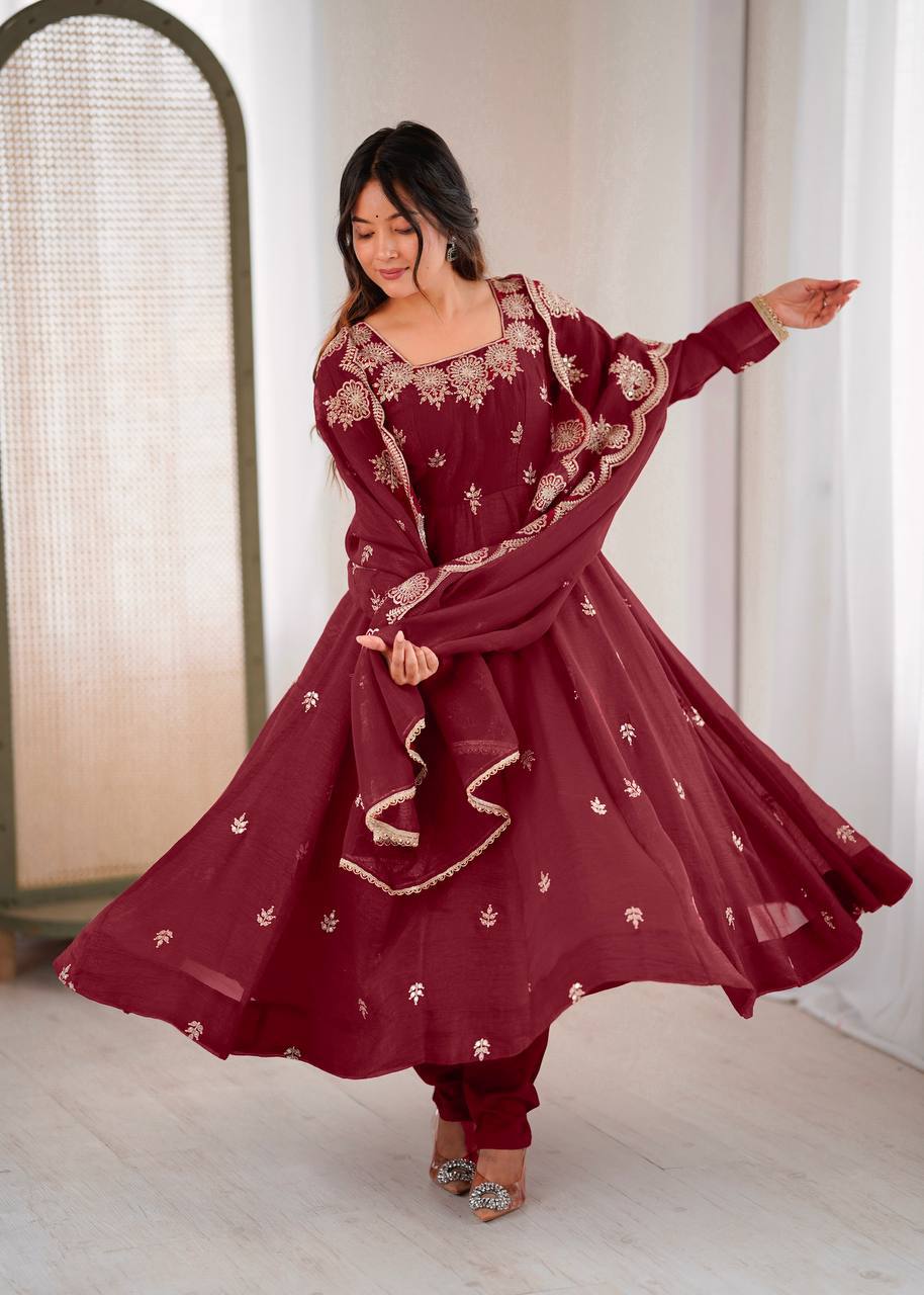 Nikki-ZF Crunchy Silk Designer Anarkali Set - Image 7